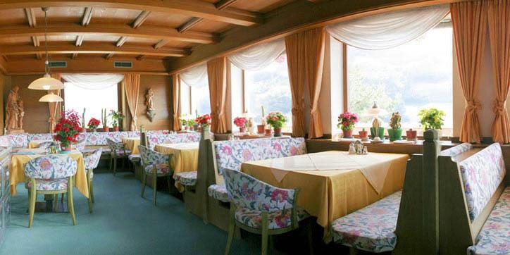 Pension Weinberg Rifiano Exteriör bild